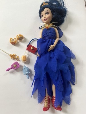 Hasbro Disney Descendants Royal Coronation Evie royal blue dress & tiara