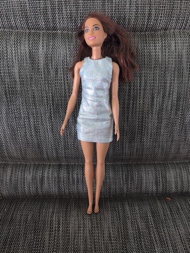 Großhandelsposten 10 Barbie Puppen Matel Hasbro.. Jahr 2000 bis 2018 - Bild 7 von 11