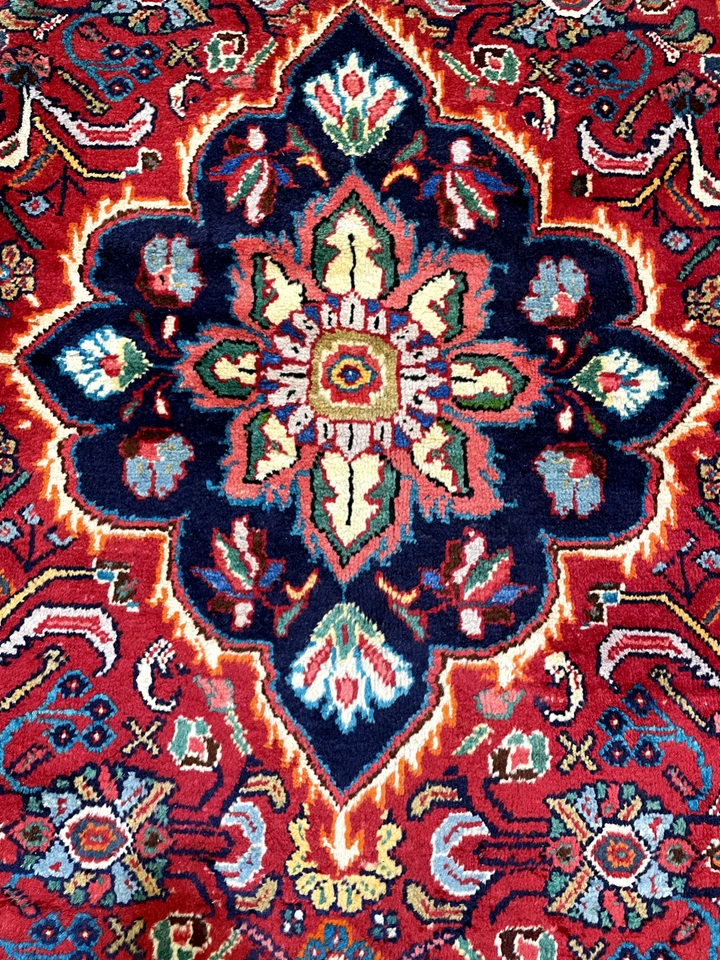 Antigua alfombra oriental de lana anudada a mano roja/azul/verde/marfil 9'9" x 13'13" Foto 2 de 4