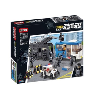 Oxford ST33374 Town SWAT Team Bus Terror Suppression Brick Block