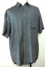 Camisa Perry Ellis Seda Azul y Tostado Estampado Geométrico Botón Delantero Manga Corta M