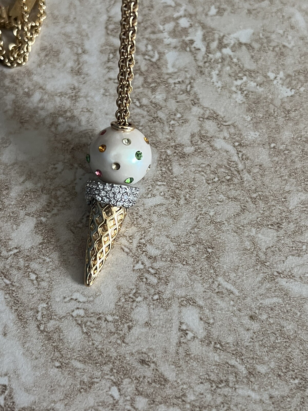 Picture 6 of 6