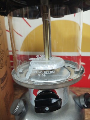 Coleman 2010 Dual Fuel Lantern 285-700T in original box Unfired