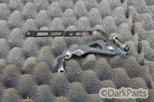 Toshiba Tecra 8200 Laptop Left Hinge