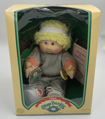 Coleco 3900 1984 Cabbage Patch Kids Doll Kira Taffy