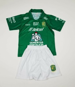 leon soccer team jersey