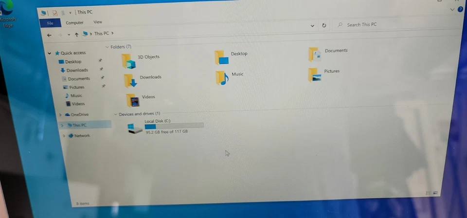 Microsoft Surface Pro 5 Intel Core i5-7300U CPU @ 2.60GHz 4GB RAM 128GB SSD - Image 2 of 4