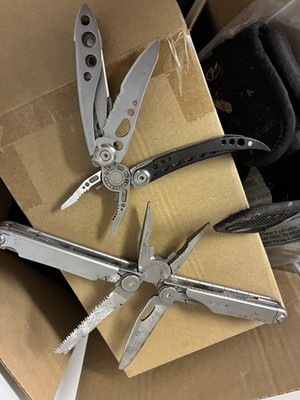 LEATHERMAN WAVE AND FREESTYLE RARE RETIRED MODELS W/ L-MAN DUAL BELT POUCH!