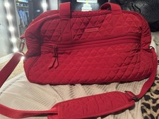 Vera Bradley Red Quilted Shoulder Bag w/ Detachable Adjustable Strap, Zip