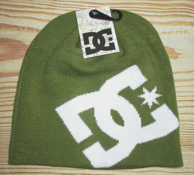 MENS DC SHOES GREEN BEANIE HAT CAP ONE SIZE