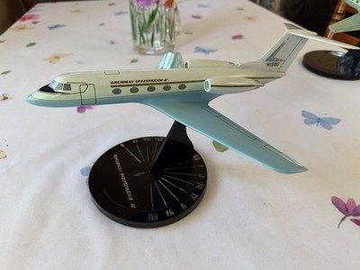 PRECISE GRUMMAN GULFSTREAM II DESKTOP DISPLAY MODEL