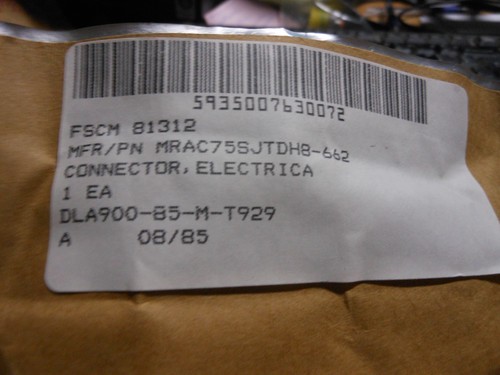 WINCHESTER CONNECTOR NO CONTACTS # MRAC75SJTDH8-662 NSN: 5935-00-763-0072 - Picture 4 of 5