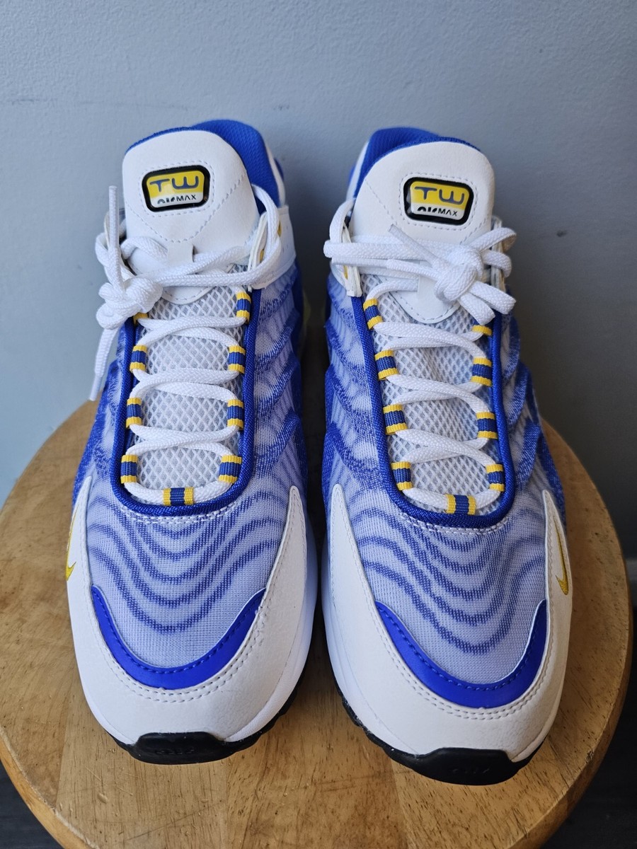 NIKE TEMPO NEXT% ホワイト/ブルー/イエロー Nike Running Shoe Air Zoom Tempo Next % - White/Racer Blue