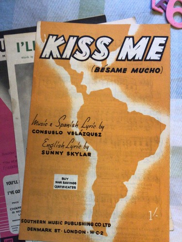 Vintage Sheet Music - 6 Sheets Including Frank Sinatra One , SCARCE - Picture 4 of 6