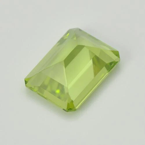 August 25 hotsell birthstone