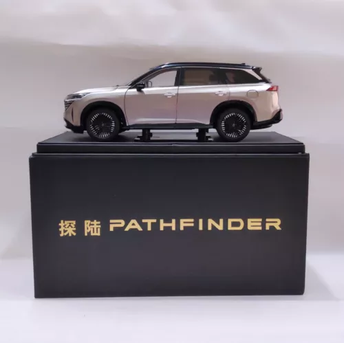 1/18 NISSAN PATHFINDER SUV 2024 Chine Modèle concessionnaire NISSAN - Photo 2/6