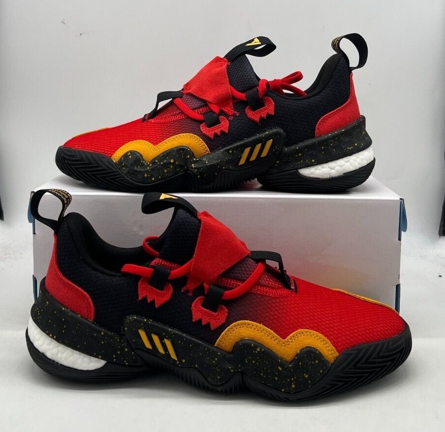 シューズ(男性用) adidas trae young 1 Amazon.com | adidas Trae Young 1 (GS) Basketball Shoes