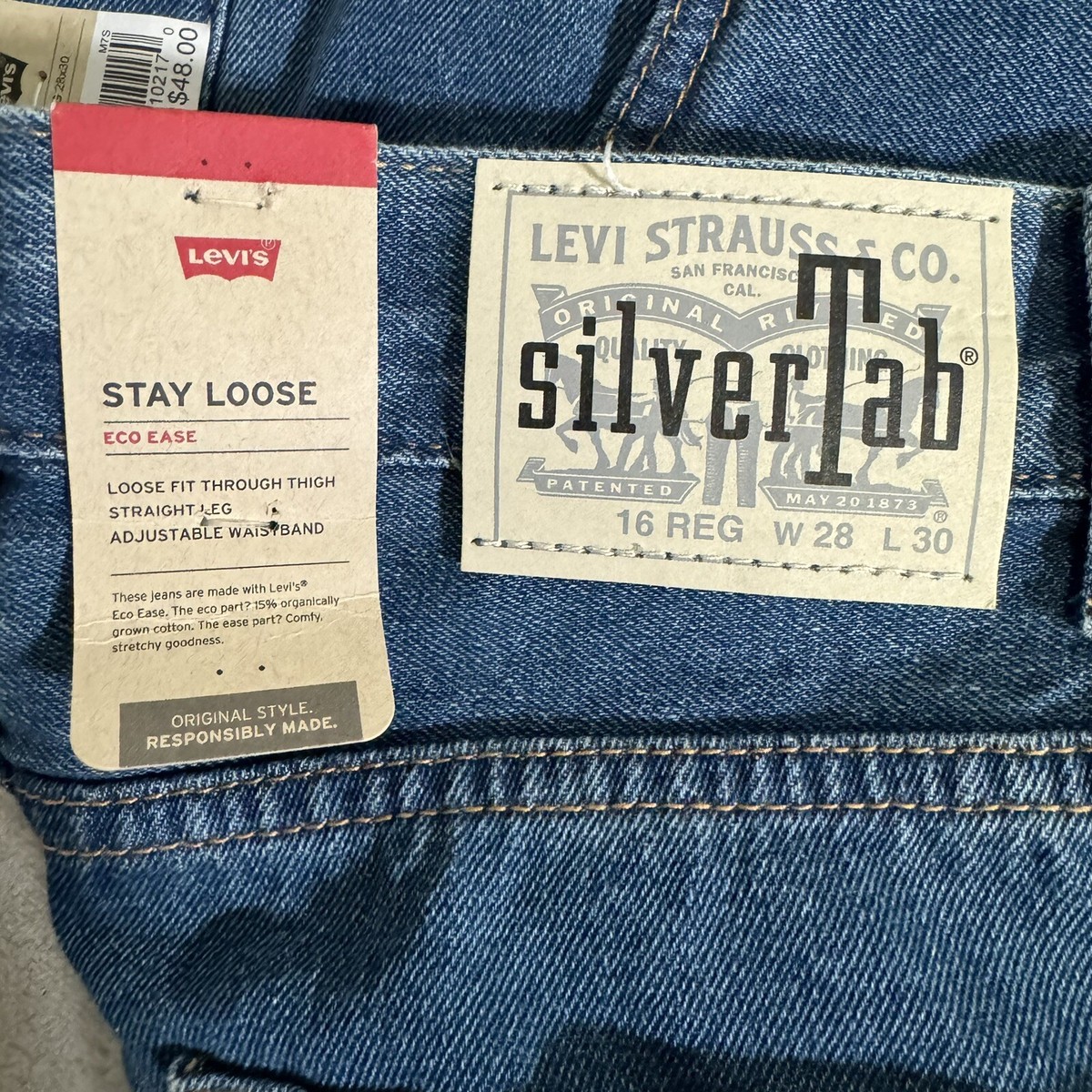 美品LEVI’S   SILVERTAB LOOSE  w28   l30 NWT Levis Silvertab Loose Straight Boys 16 Reg W28XL30 Blue
