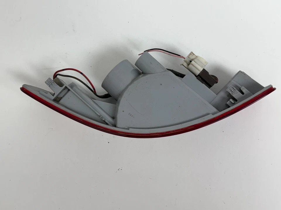 Luz de parachoques trasero izquierdo mitsubishi outlander marcador lateral 2007-2009 Foto 3 de 4