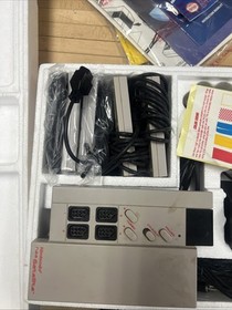 Nintendo Entertainment System NES Sports Set CIB Console Complete Box Tested