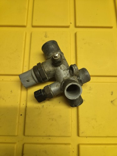 Ducati 748 916 996 998 coolant temperature sensor fan switch unit housing 