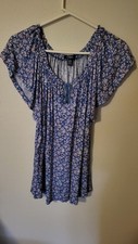 Chaps Womens L Blouse Tunic Blue with White Red blossom Tie Elastic Scoop Neck