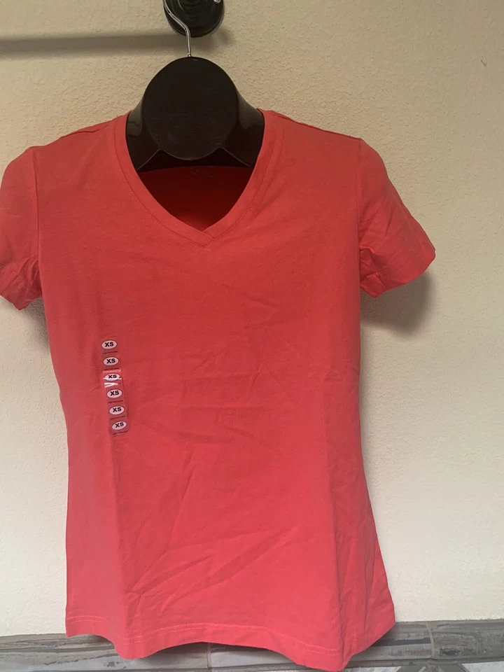 全新带标签 Lady Foot Locker LFL T 恤 XS V 领 100% 棉橙色短袖 — 第 4/4 张图片