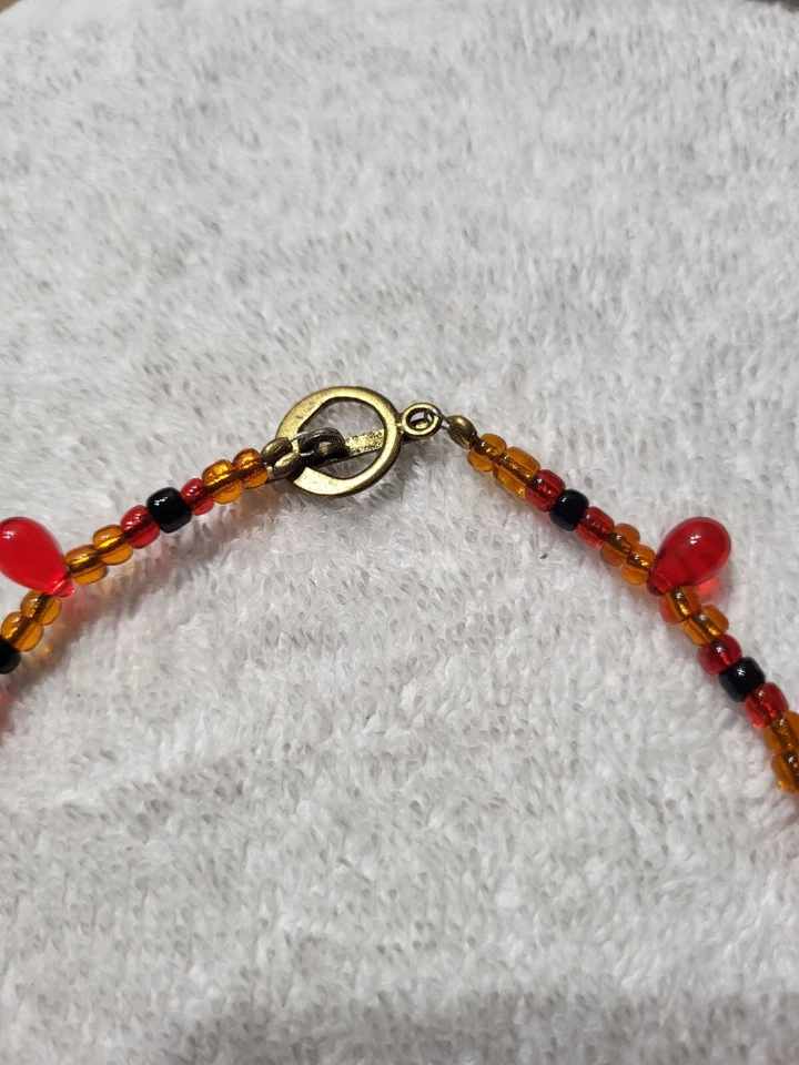 Collar gargantilla palanca con cuentas de vidrio naranja y rojo 15 1/2" Foto 4 de 4