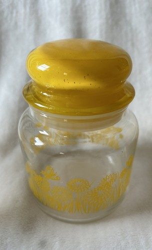 Vintage Set Of 4 Yellow Daisy and Butterfly 5 1/2" Glass Apothecary Jar Canister - Picture 5 of 10