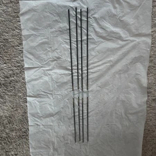 4 New Open Box Easton X10 Arrows, 650 Spine With Extras