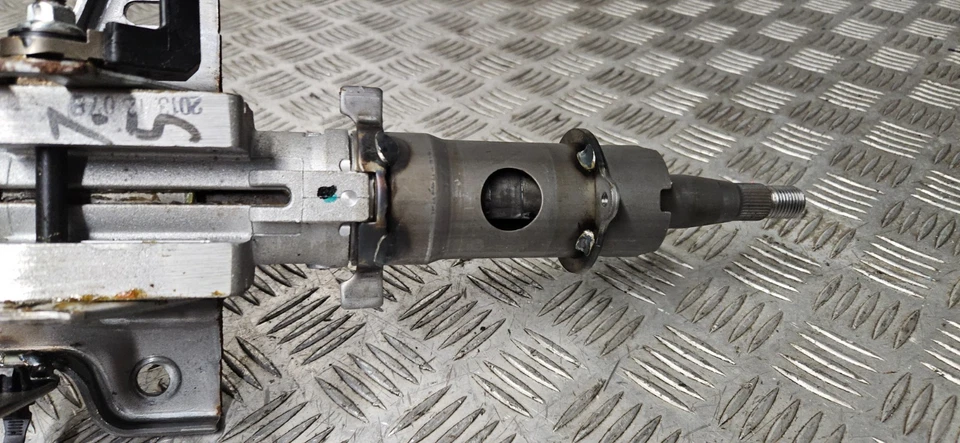 Kia Sportage CRDI 2 2014 PAS columna de dirección asistida y motor 56300-3U720 Foto 4 de 4