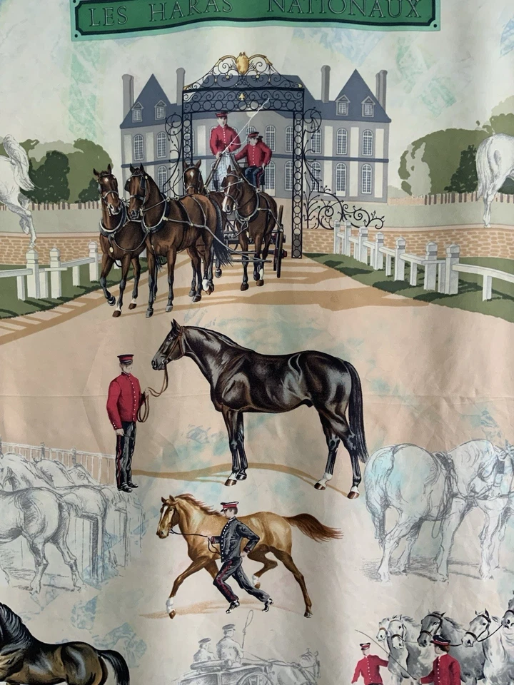 HÉRMES Luxurious silk Scarf W/ The Scenic Pattern LES HARAS NATIONAUX - Image 2 of 4