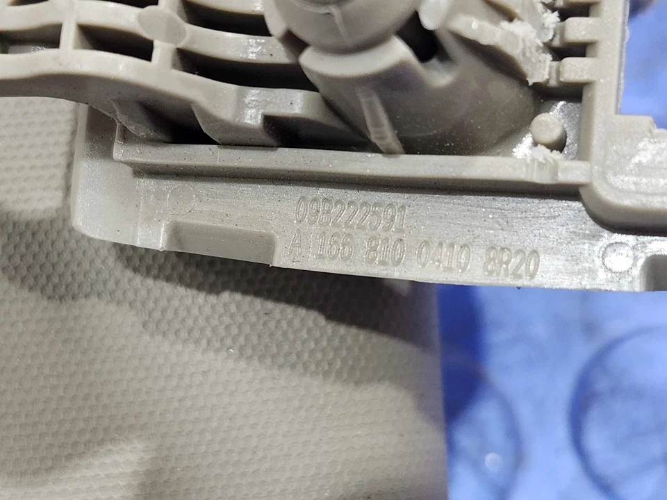 12-15 Mercedes Benz ML W166 Parasol Primario Lado Derecho del Pasajero Bronceado Fabricante de Equipo Original Foto 4 de 4