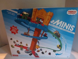 thomas minis twist and turn gift set assortment