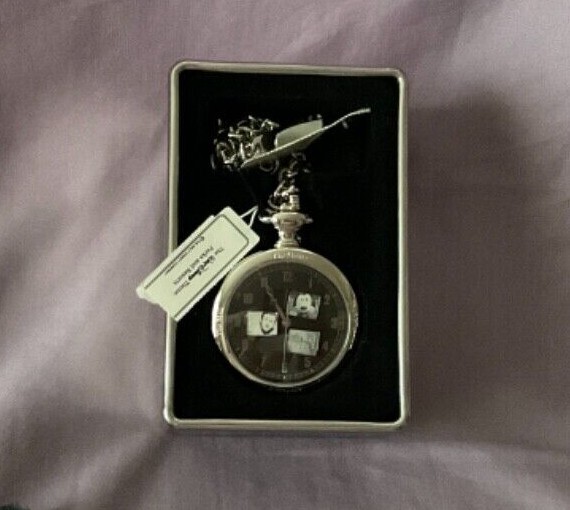 Walt DISNEY & MICKEY Mouse POCKET WATCH The Man The Mouse  display picture 3