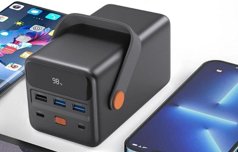 Choetech B664 Power Bank 50,000mAh/185Wh Mini Power Station Mobile Laptop Tablet - Image 2 of 4