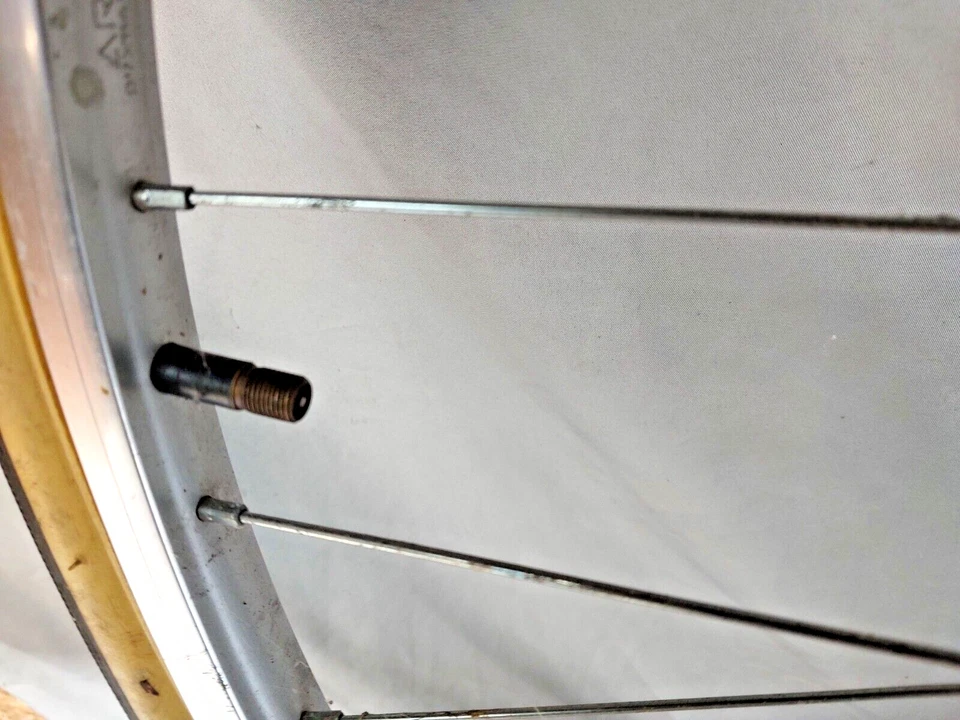 Araya Rigida Vintage 27" Road Bike Wheel Set Freewheel Silver Fast USA Shipping! - Image 3 of 4