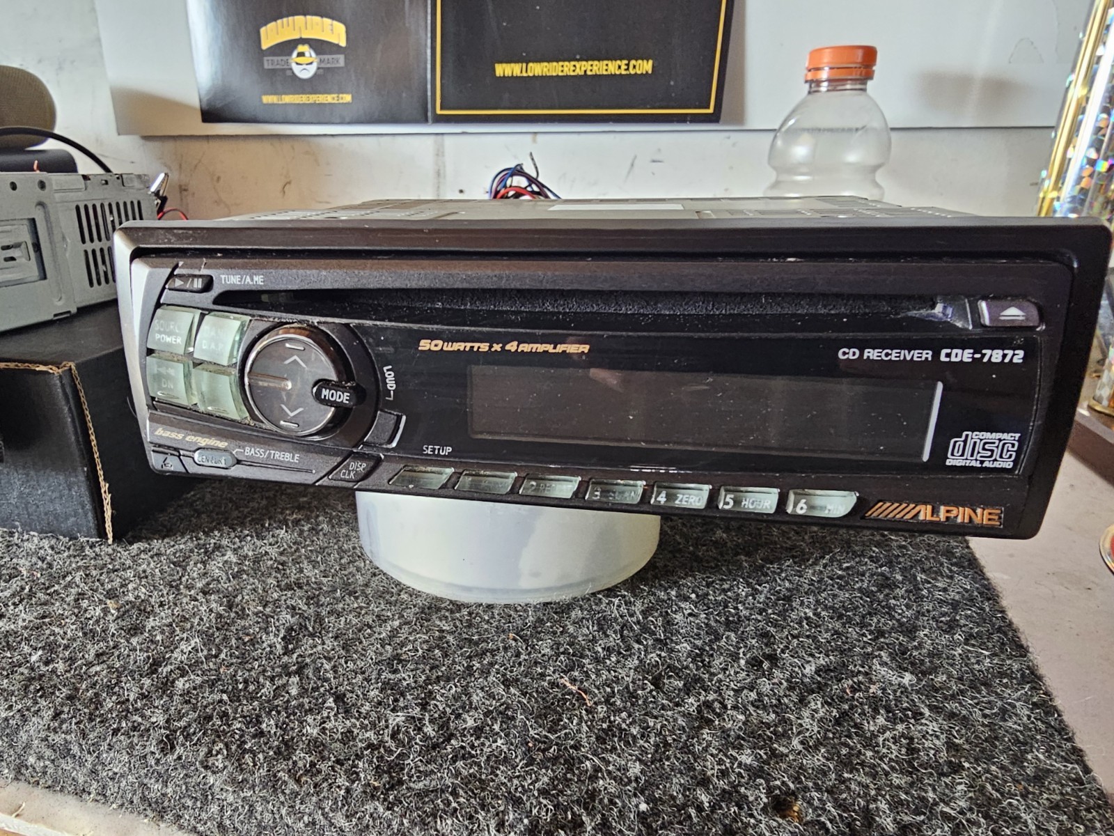 Head Unit &ndash; Vintage Single Din &ndash; Classic