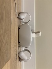 Oculus Quest 2 Virtual Reality 256GB Used