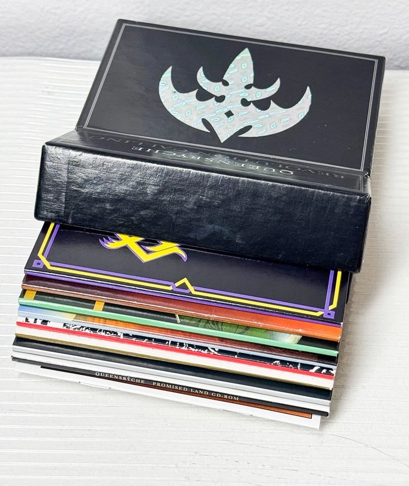 Queensryche Revolution Calling 9 CD Boxed Set Bonus Interactive CD-Rom  Game 💥 Foto 2 de 4