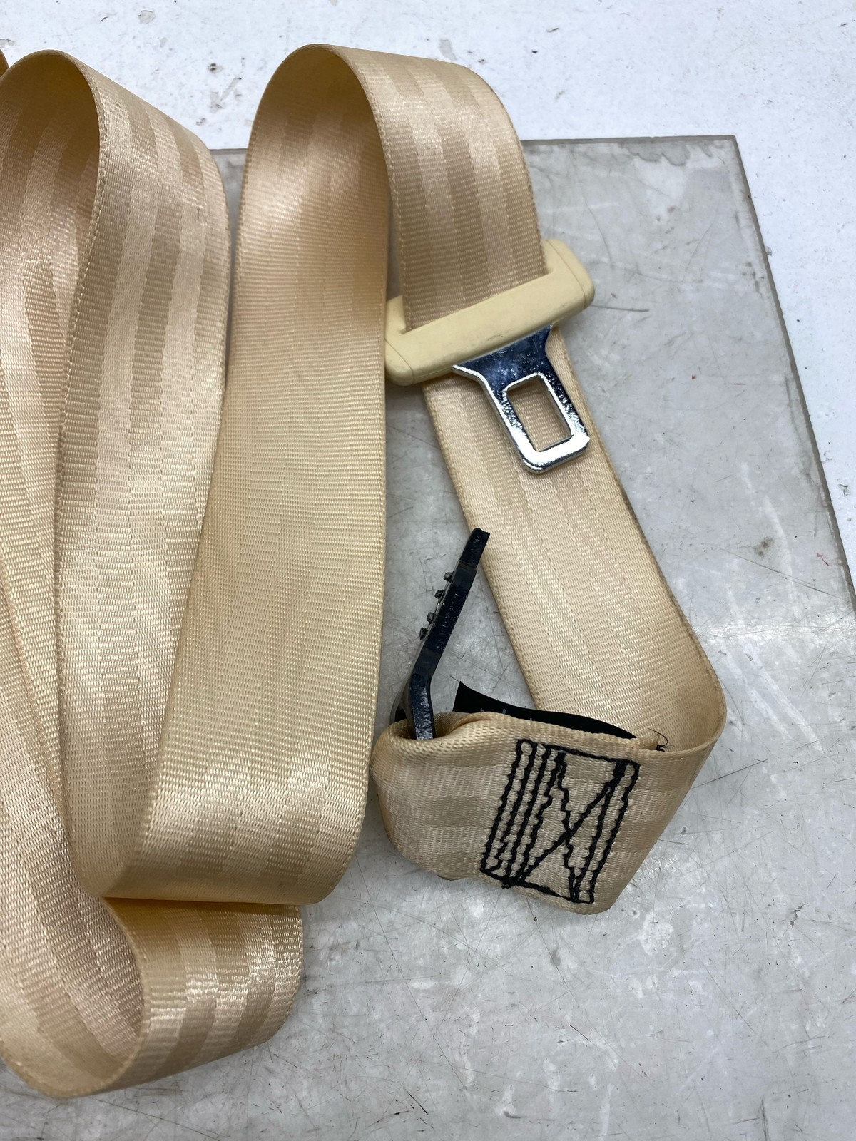 2010-2020 BENTLEY MULSANNE OEM REAR CENTER MIDDLE SEAT BELT RETRACTOR BEIGE