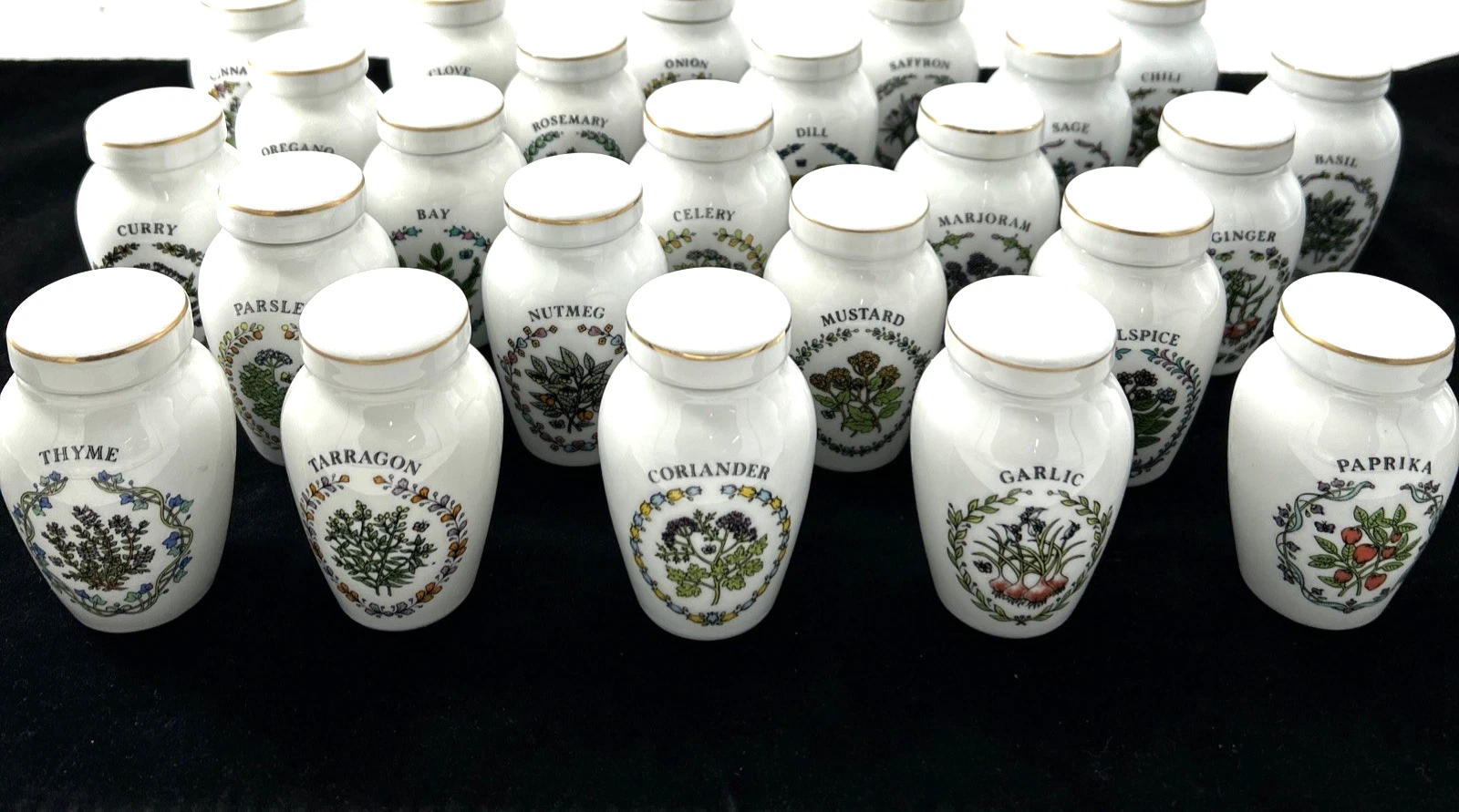 Franklin Mint Gloria Concept Porcelain Spice Jar Set of 24 White Gold 1985