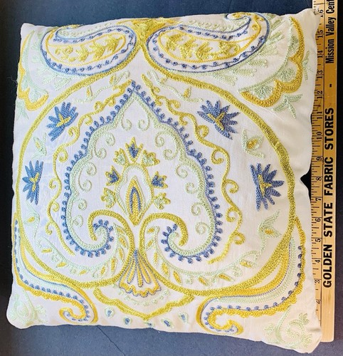 Pier 1 One Pillow Embroidered Paisley Heart Shape Muted Tones Egg Shell Color - Picture 2 of 10