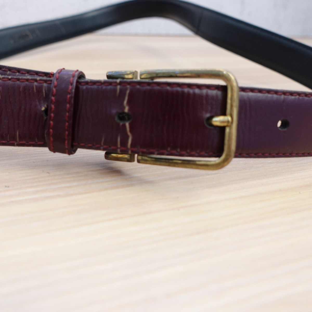 Christian Dior レザー ベルト ヴィンテージ 赤　　ゴールドレッド Vintage Christian Dior Red Leather Belt with Goldtone