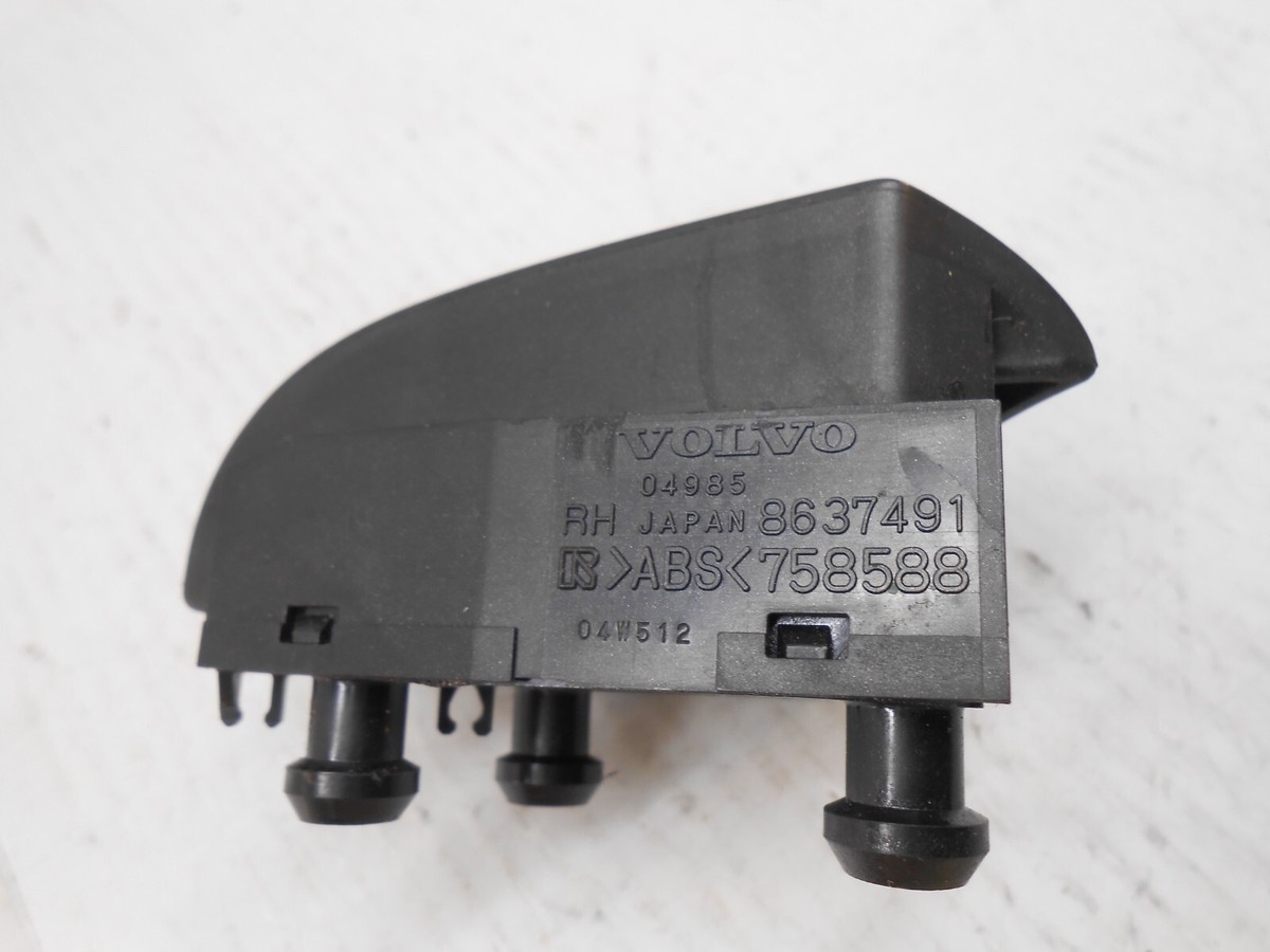 VOLVO　V50 electricsaru様 Volvo V50 Right Side Steering Wheel Switch OEM 8637491