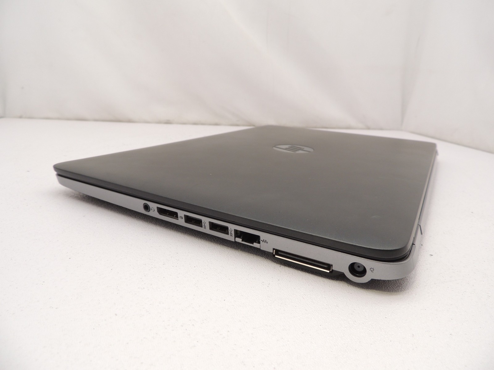 HP Elitebook 850 G2, 15.6-Inch Laptop, with Intel Core i5 5th Gen., No OS