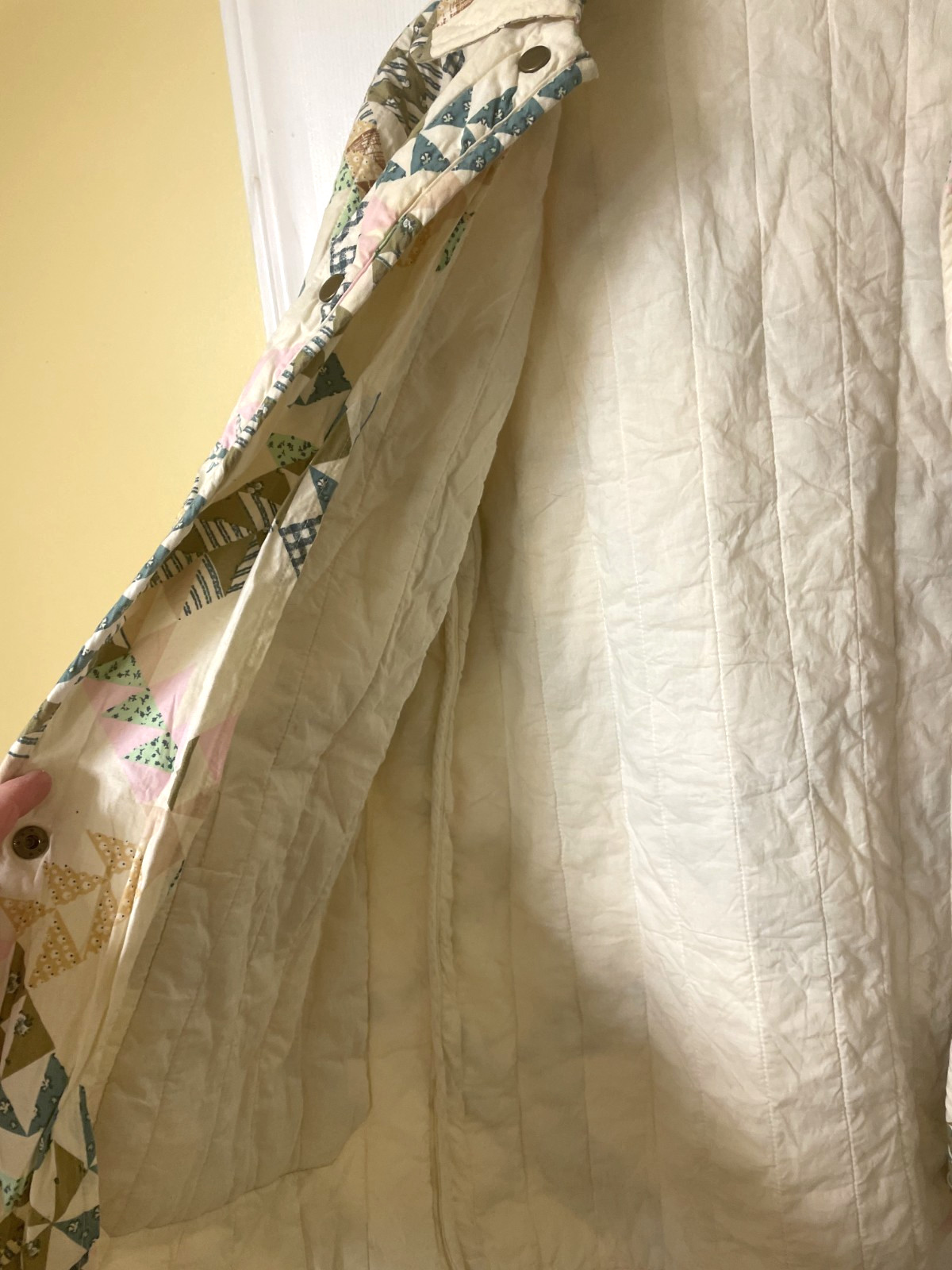 Universal Threads quilted jacket size M patchwork… - image 7