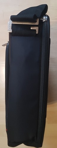 Case Logic 16" Laptop Case Black Nylon. - Picture 5 of 7