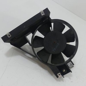 Piaggio Hexagon 125 180 250 EZ:98 Lüfter Kühler Wasserkühler A5362