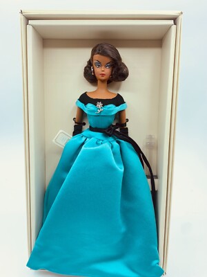Barbie '' Silkstone Ball Gown '' X8275